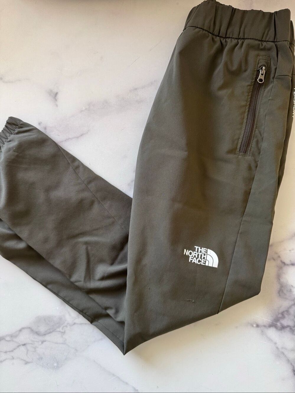 The North Face kids unisex hiking pants 7/8 army green tapered skinny outdoor sp